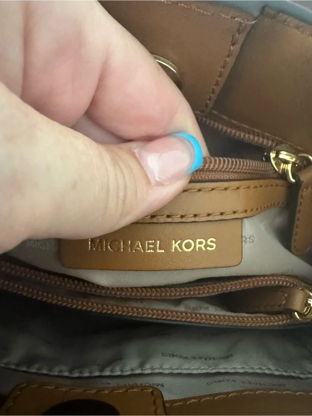 Michael Kors Jet Set Medium Chain Messenger Bag